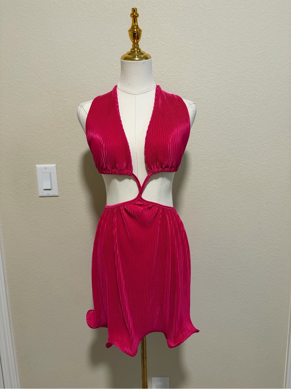 SHEIN Hot Pink Plunging Halter Cutout Pleated Mini Dress